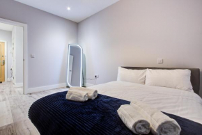 1 BR Flat - 6 Mins From Heathrow Airport - Flat 14